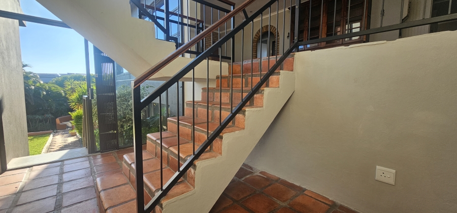 6 Bedroom Property for Sale in Middedorp Western Cape